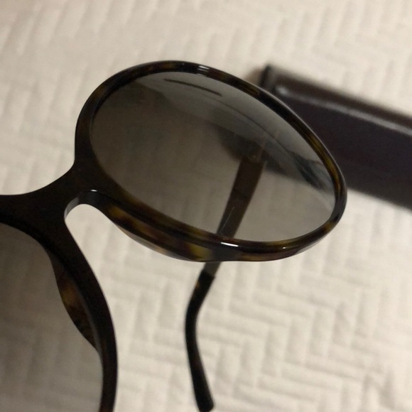 Authentic Gucci sunglasses